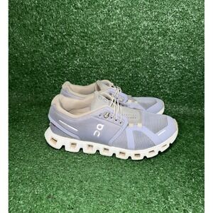 On Cloud 5 Womens Size 7 Purple White Running Walking Shoes Comfort Sneakers